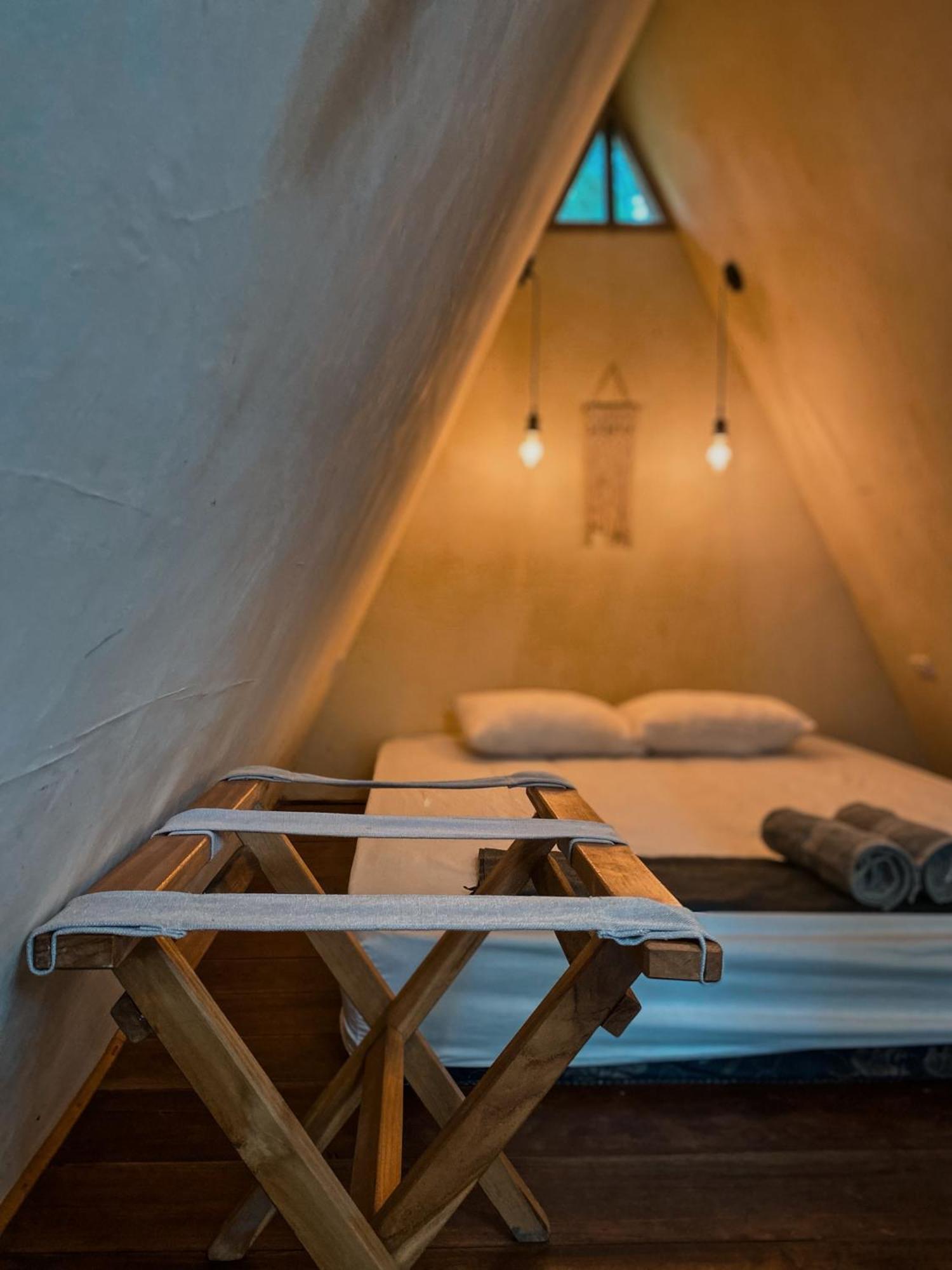 Basa-Basi Lodge Karimunjawa Zewnętrze zdjęcie