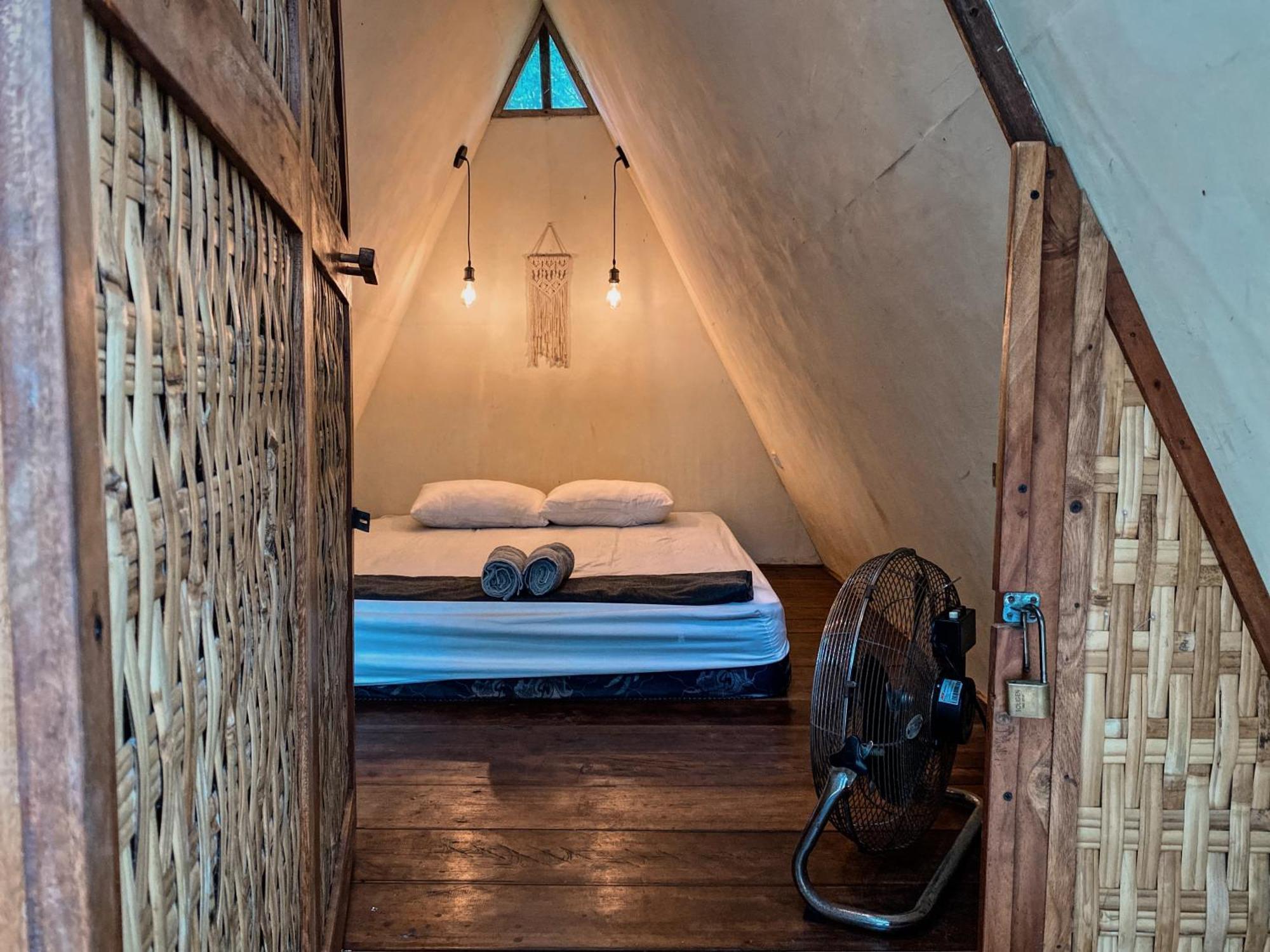 Basa-Basi Lodge Karimunjawa Zewnętrze zdjęcie