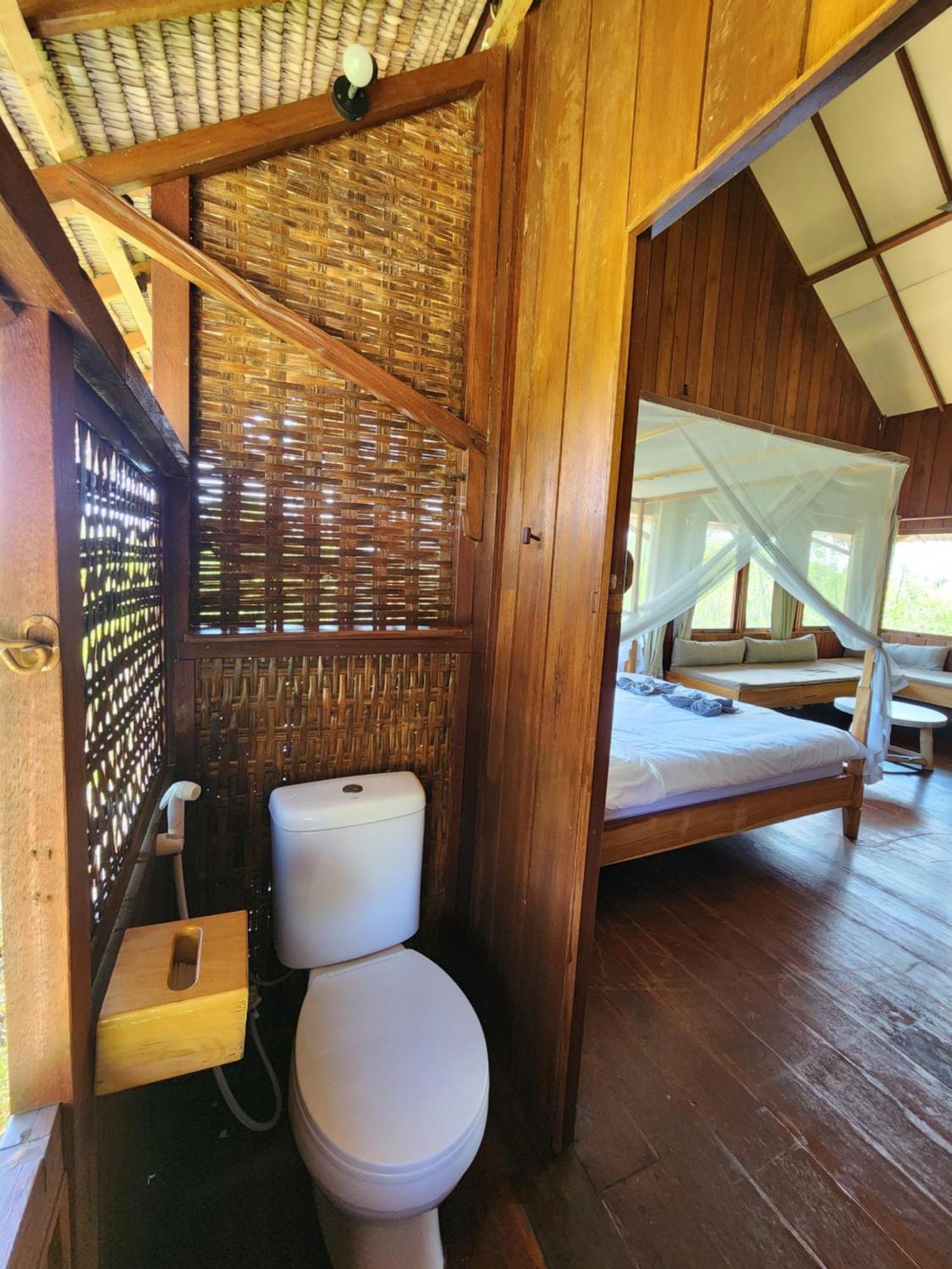 Basa-Basi Lodge Karimunjawa Zewnętrze zdjęcie