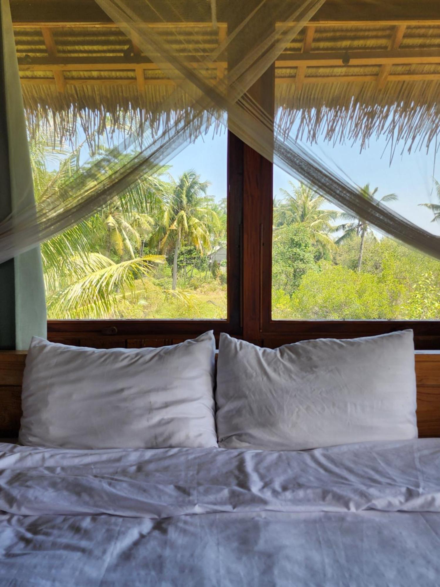 Basa-Basi Lodge Karimunjawa Zewnętrze zdjęcie